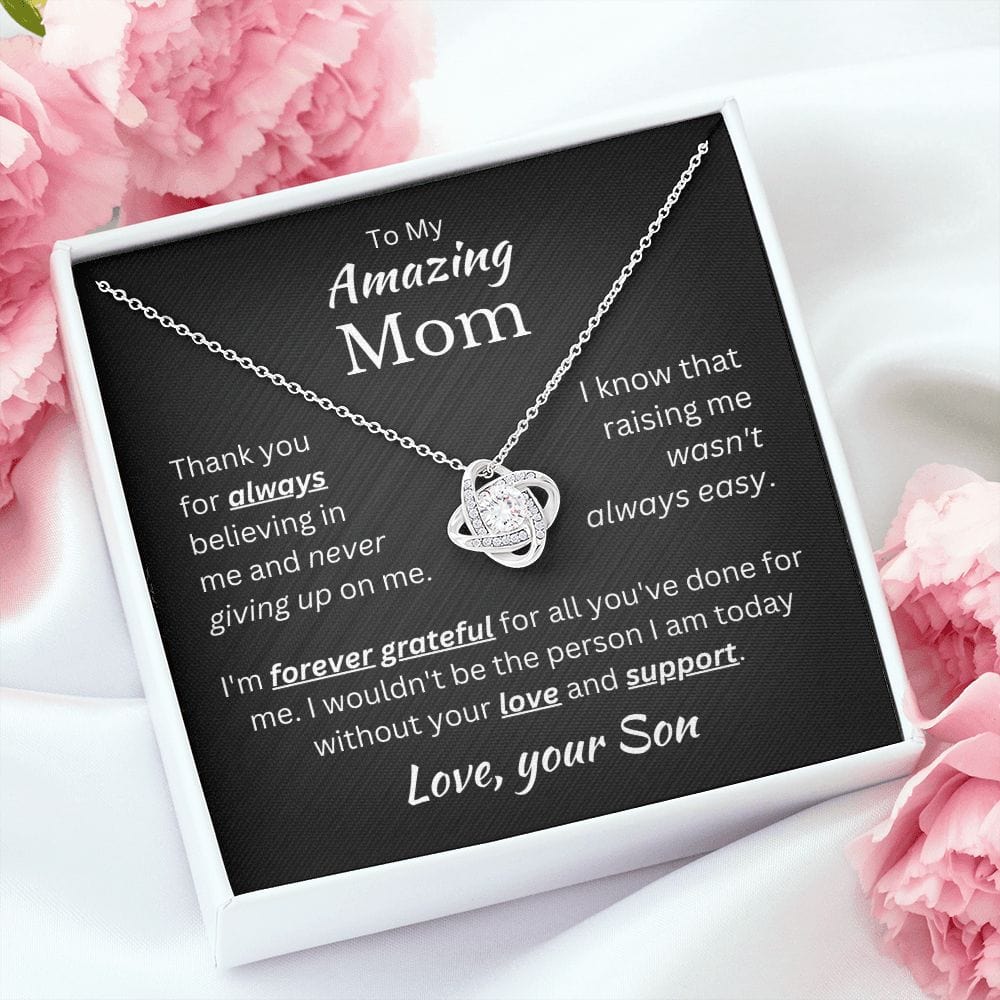 To My Amazing Mom - Heartfelt Gratitude - Necklace